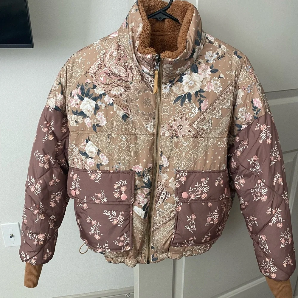 Reversible jacket - Picture 1 of 2